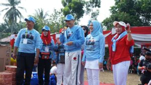 Tingkatkan Sektor UMKM Benteng, Rachmat Riyanto Gelar Jalan Sehat