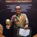 Bupati Kepahiang terima Penghargaan UHC Awards 2024 8 Bupati Kepahiang terima Penghargaan UHC Awards 2024
