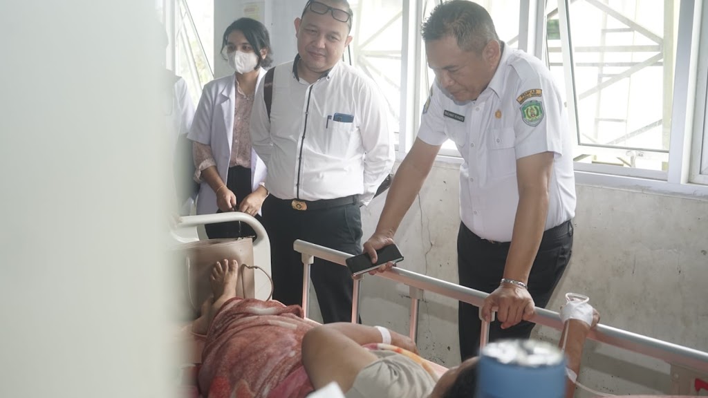 Upaya Perbaikan Pelayanan Kesehatan, Rachmat Riyanto Sidak RSUD Benteng