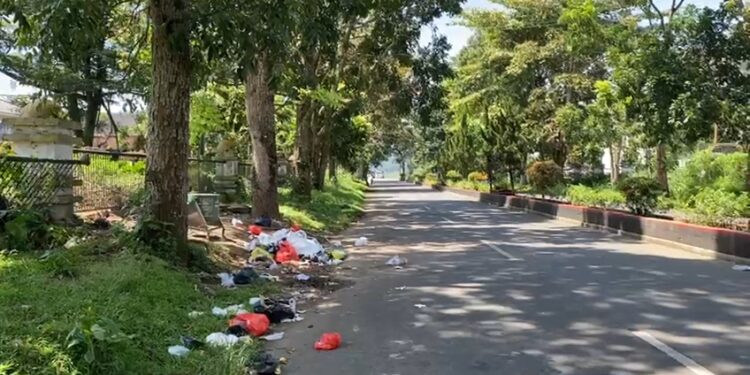 Wabup Minta DLH Terapkan Perda No 3 Tahun 2017