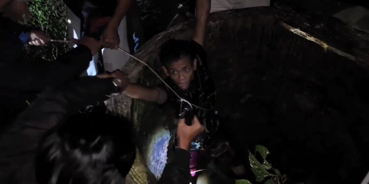 Niat Kabur Dari Penyergapan Polisi, Pelaku Curanmor Nyemplung Ke Dalam Sumur 1 Niat Kabur Dari Penyergapan Polisi, Pelaku Curanmor Nyemplung Ke Dalam Sumur