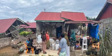 Gempa 6,3 SR 50 Rumah Warga Kota Bengkulu Rusak Berat 41 Gempa 6,3 SR 50 Rumah Warga Kota Bengkulu Rusak Berat