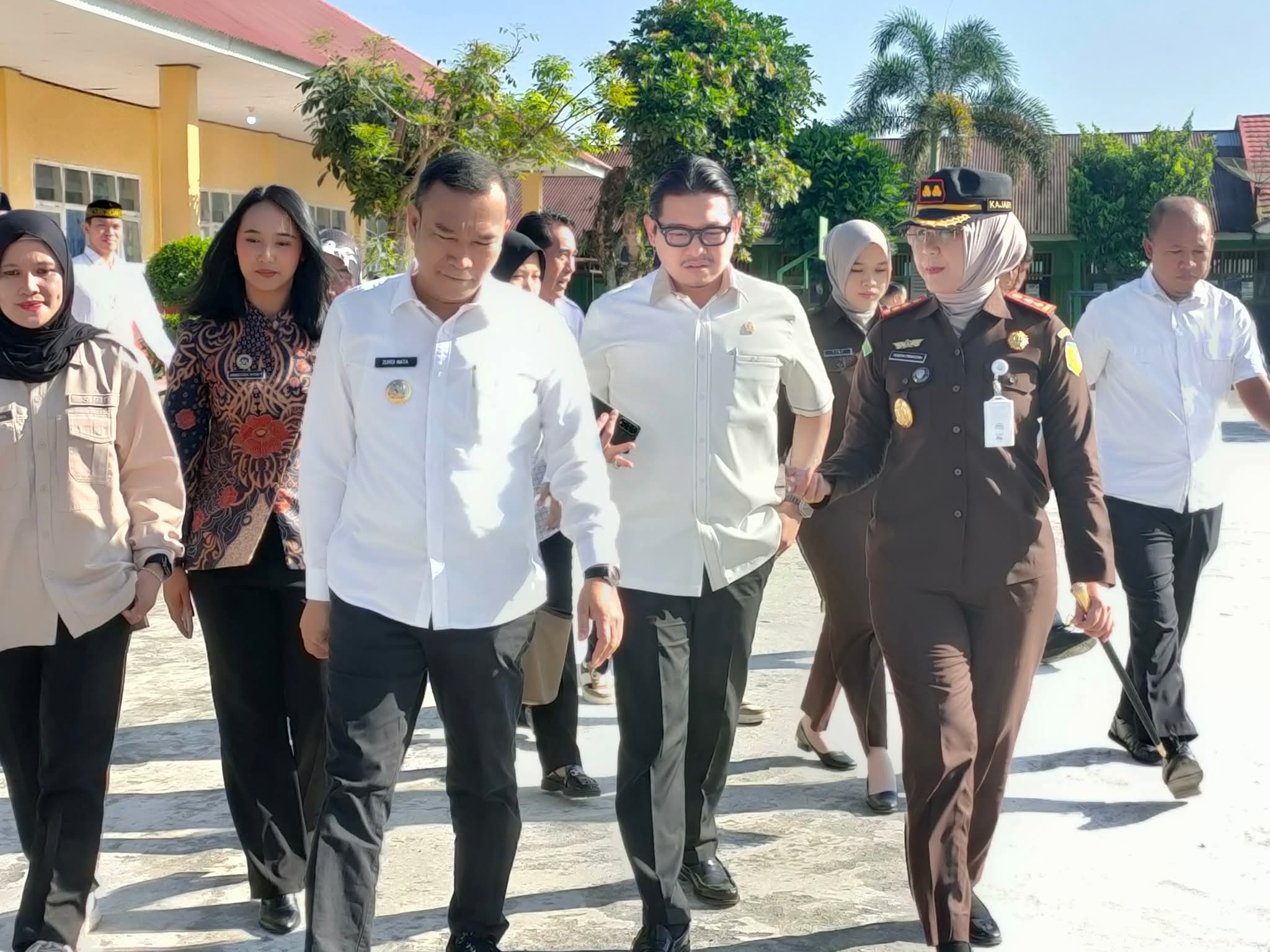 Sinergitas, Ketua DPRD Bersama Pemkab Kepahiang Launching MBG 2 FB IMG 1754074340238