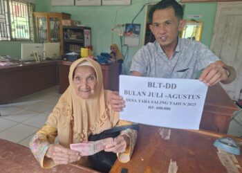 Pemdes Taba Saling, Bagikan BLT- DD Tahap Ke-III Tahun 2025 Kepada 27 KPM