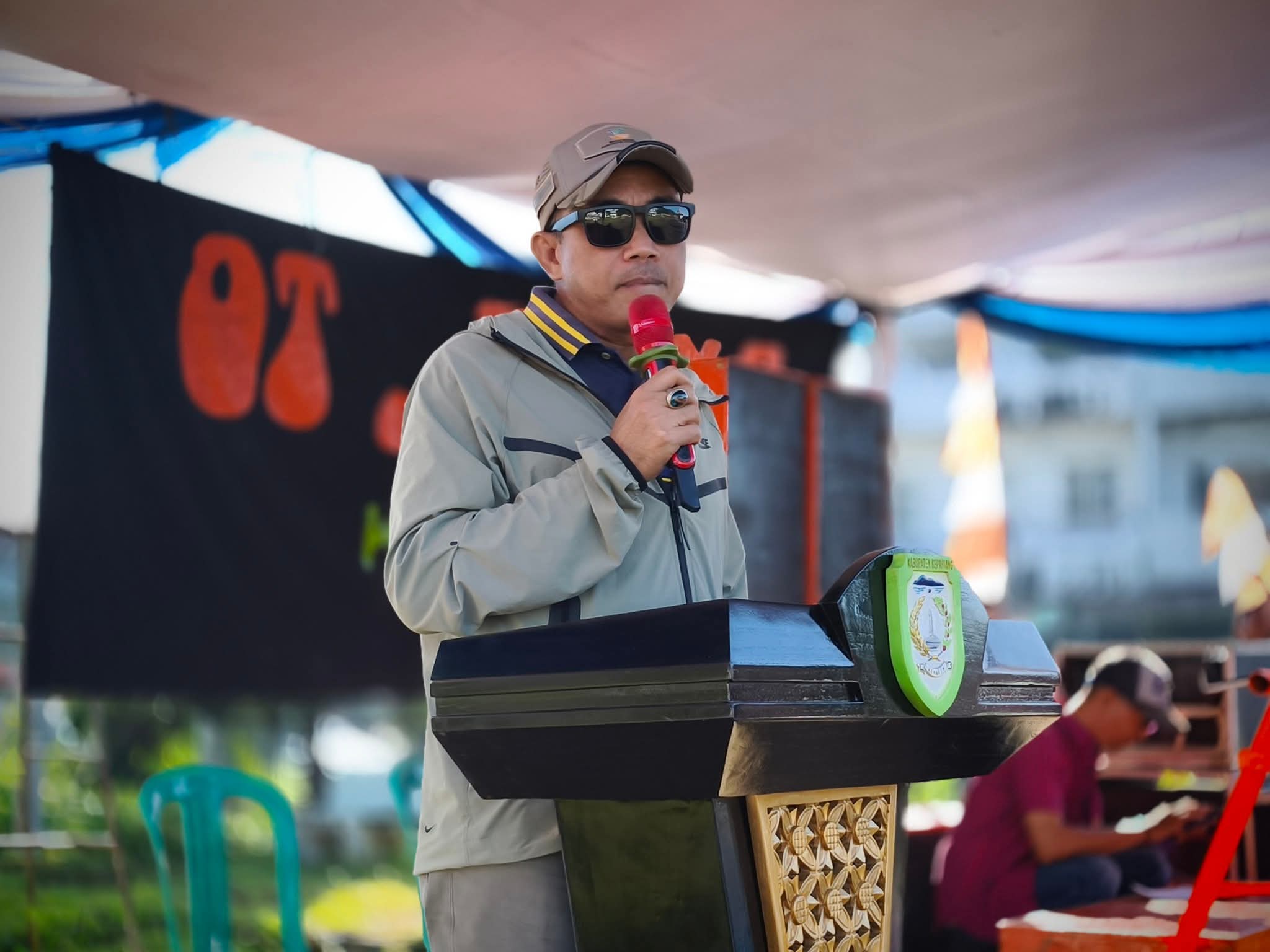 Wakil Bupati Buka Lomba Senam Bersama GOW 3 FB IMG 1765599310126